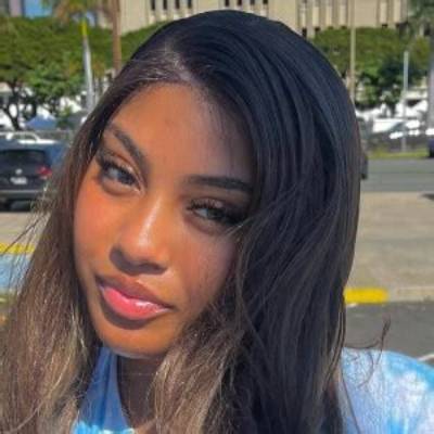 Jasmyn Aaliyah - Age, Family, Bio