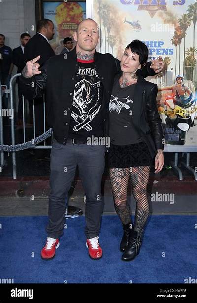 Jason Ellis Is Married to Wife: Katie Gilbert. Kids