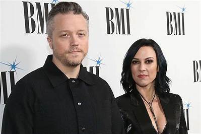 Jason Isbell - Age, Family, Bio