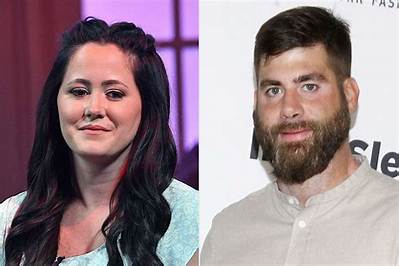 Jenelle Evans Returns Home to David Eason!