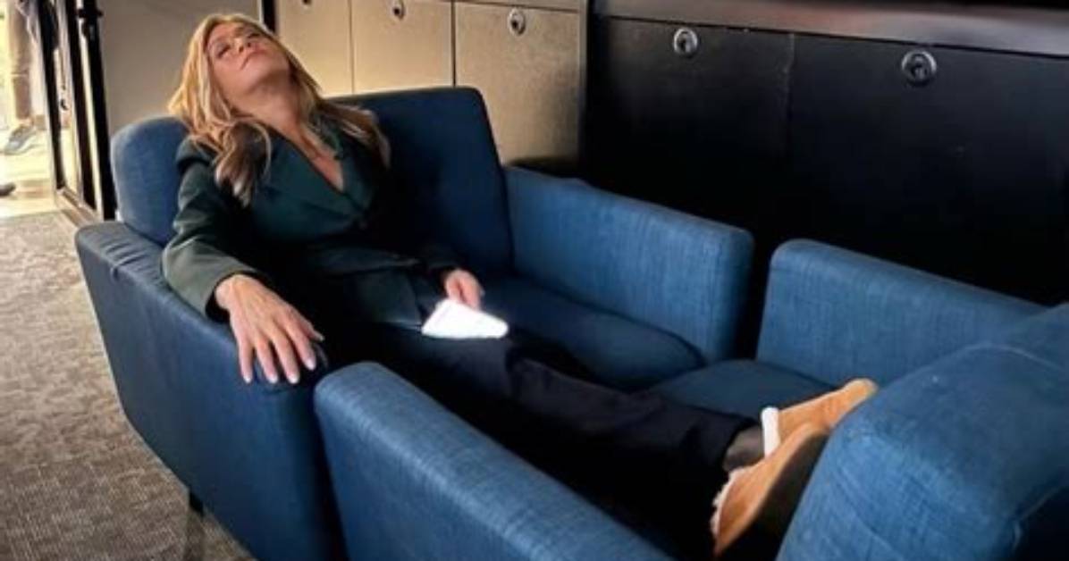 Jennifer Aniston Sleeps a Lot: ‘I Feel It When I Don’t Get Enough Rest’