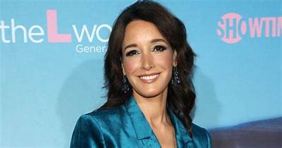 Jennifer Beals Net Worth - Wiki, Age, Weight and Height, Relationships, Family, and More