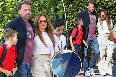 Jennifer Garner, Ben Affleck, J. Lo and the Kids Got Together on Halloween