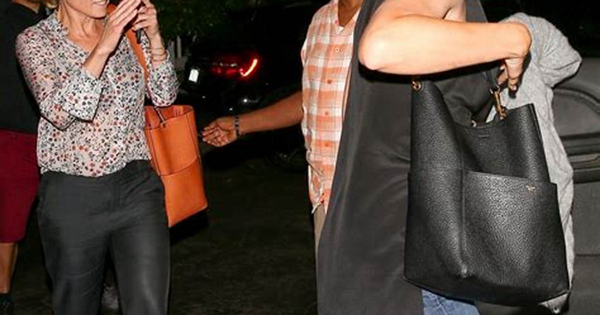 Jennifer Garner & Chelsea Handler Went to the Same Restaurant That Ben Took Lindsay