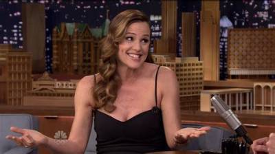 Jennifer Garner’s Bawdy Oscar Dress Bathroom Story: out of Character?
