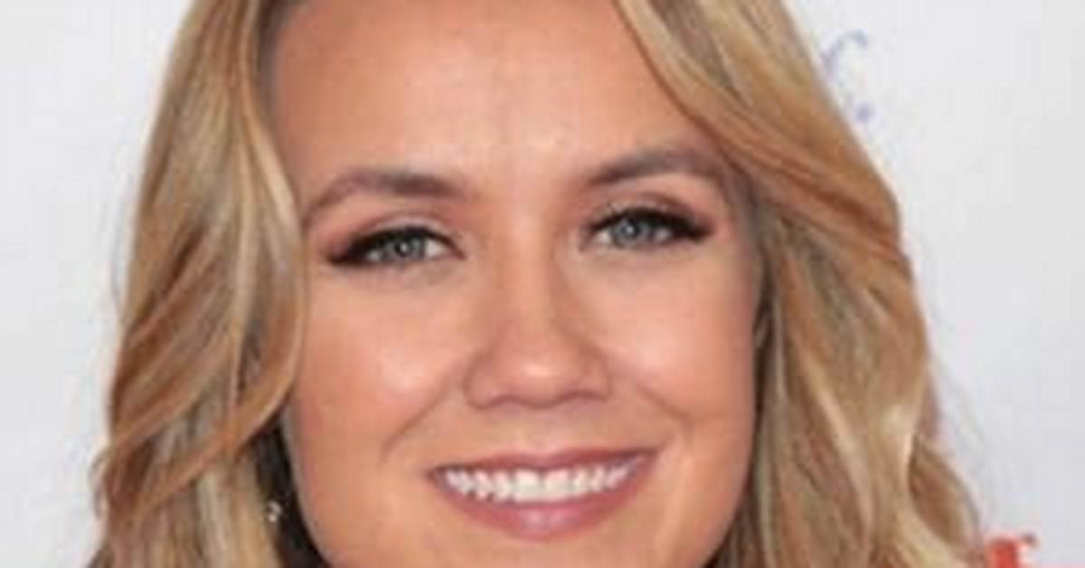 Jennifer Veal - Age, Family, Bio