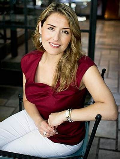 Jenny Perez-Schmidt Height, Weight, Net Worth, Age, Birthday, Wikipedia, Who, Nationality, Biography