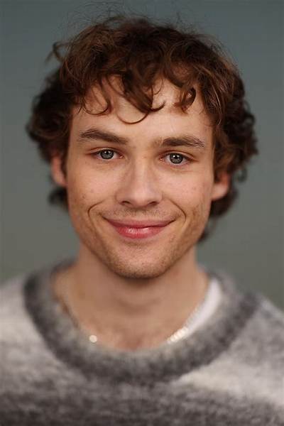 Jeremy Blewitt Bio (Wiki)