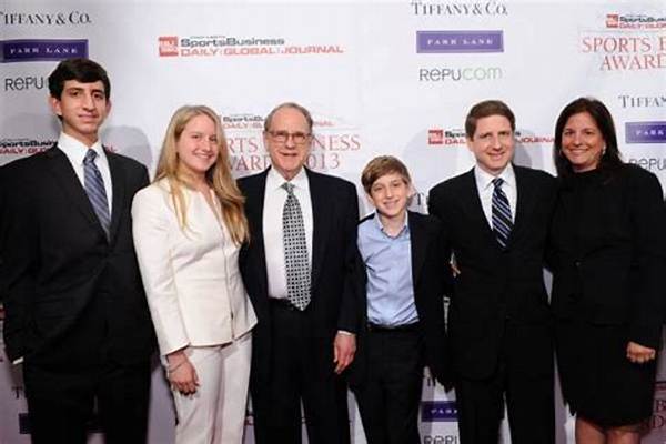 Jerry Reinsdorf - Age, Family, Bio
