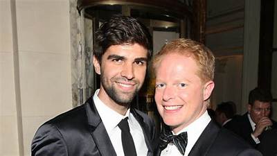 Jesse Tyler Ferguson Married His Long-Time Boyfriend Justin Mikita in Nyc