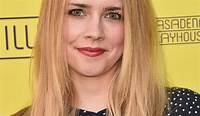 Jessica Barth Net Worth - Wiki, Age, Weight and Height, Relationships, Family, and More