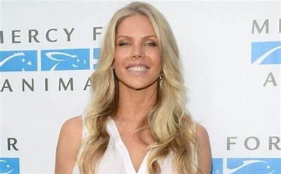Jessica Canseco - Age, Family, Bio