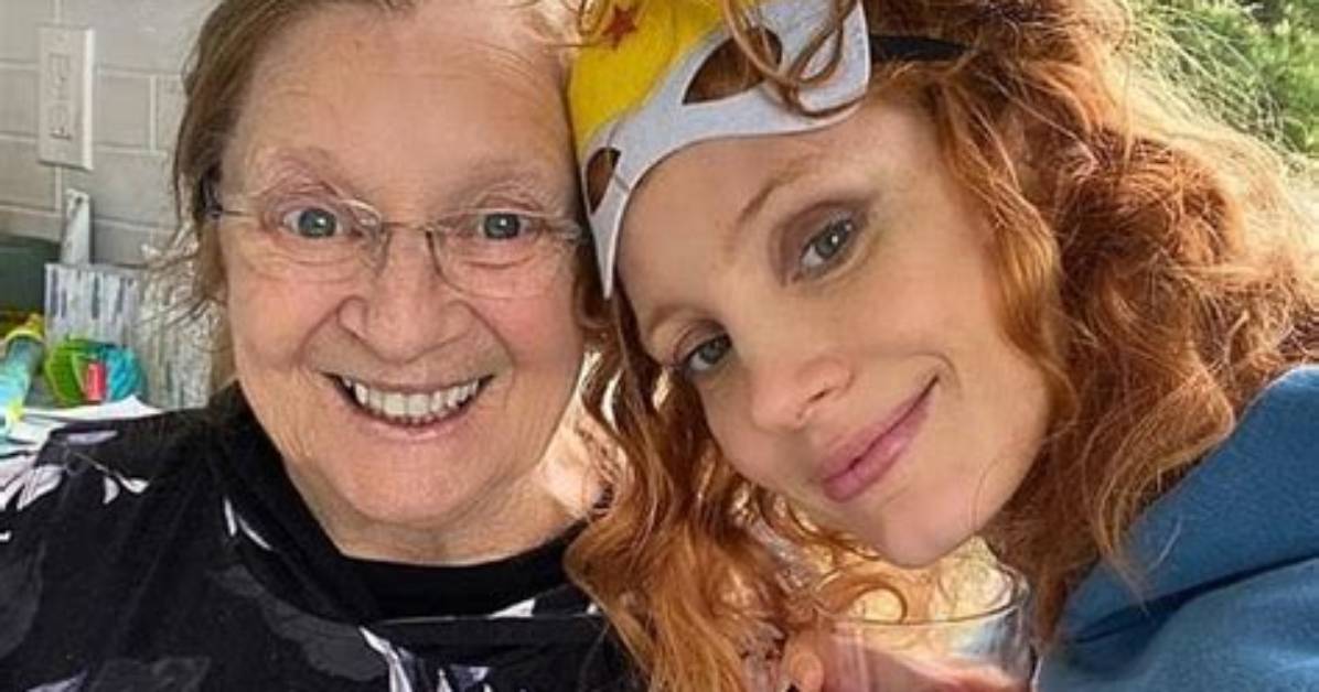 Jessica Chastain Is Quarantining with Her Grandma, They Exercise & Cook Together