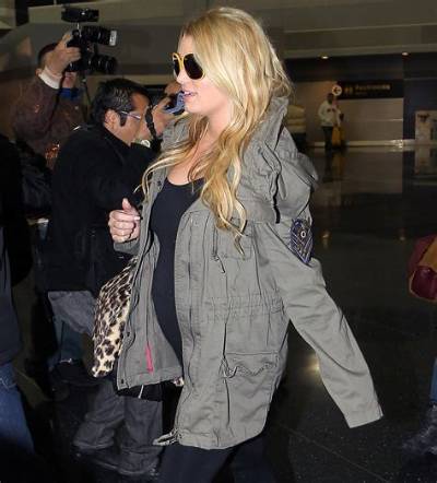 Jessica Simpson Strikes out with Leonardo Dicaprio