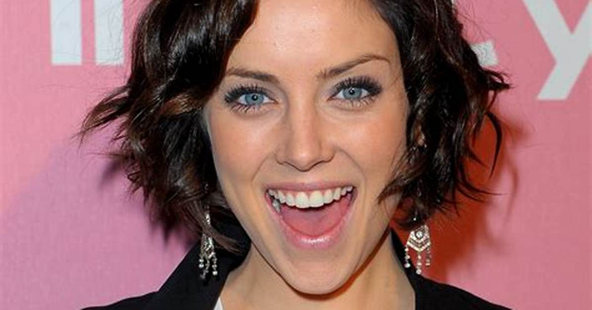 Jessica Stroup Net Worth - Wiki, Age, Weight and Height, Relationships, Family, and More