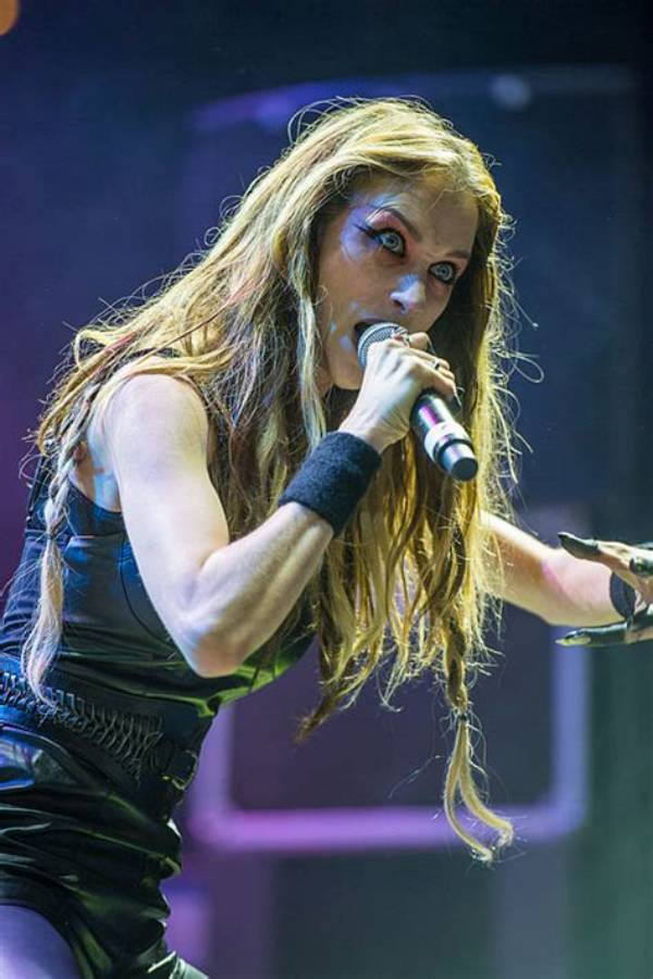 Jill Janus Bio (Wiki)