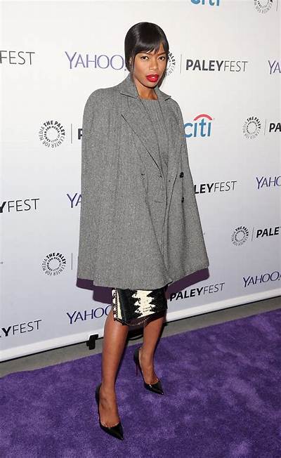 Jill Marie Jones Height, Weight, Net Worth, Age, Birthday, Wikipedia, Who, Nationality, Biography