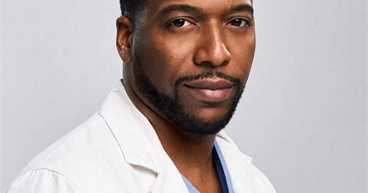 Jocko Sims (The Resident) Net Worth, Wife, Family, Biography