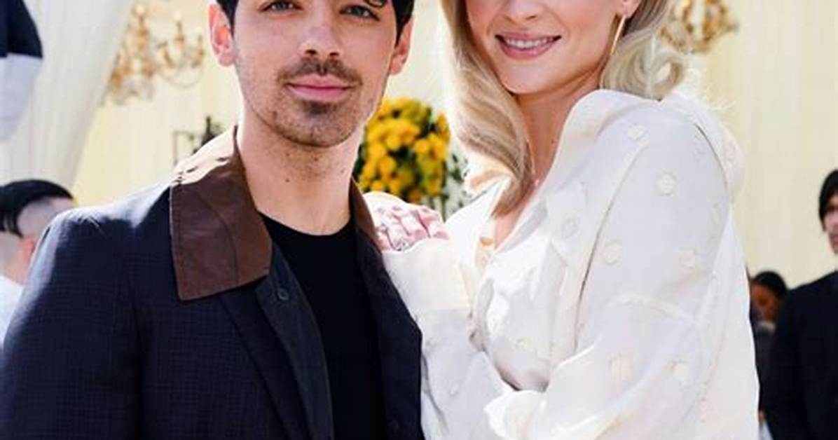 Joe Jonas and Sophie Turner 'Are in Competition' to Move on Faster - and One's Already in Love
