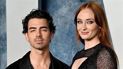 Joe Jonas & Sophie Turner Had Separate Lives & ‘Spent the Whole Summer Apart’
