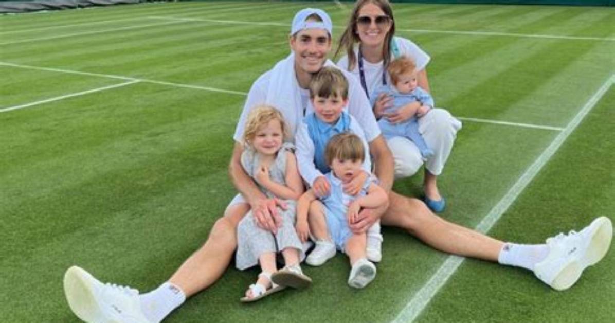 John Isner - Age, Family, Bio