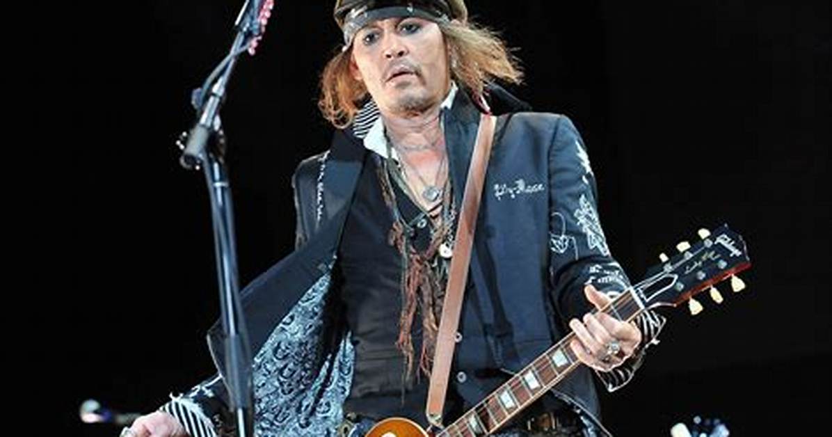Johnny Depp’s Rolling Stone Interview Is a Drunk, Incoherent, Crazy Mess
