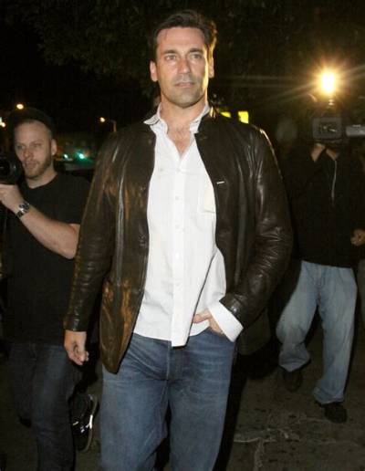 Jon Hamm Finally Goes Back to Tight Jeans, with His Lovely Bulge on Display