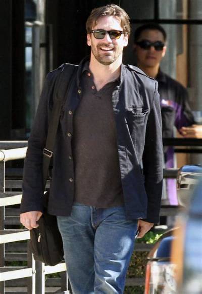 Jon Hamm Is Scruffy, Hot, and Packing a Glorious Bulge