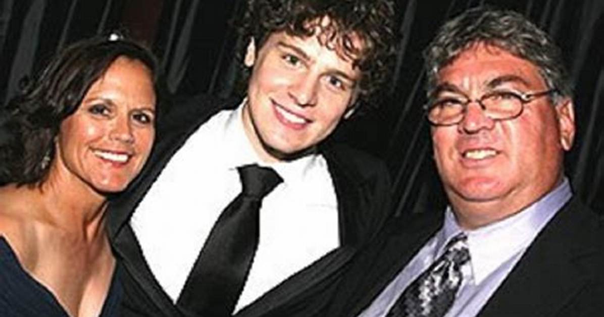 Jonathan Groff | Parents, Ethnicity and Siblings