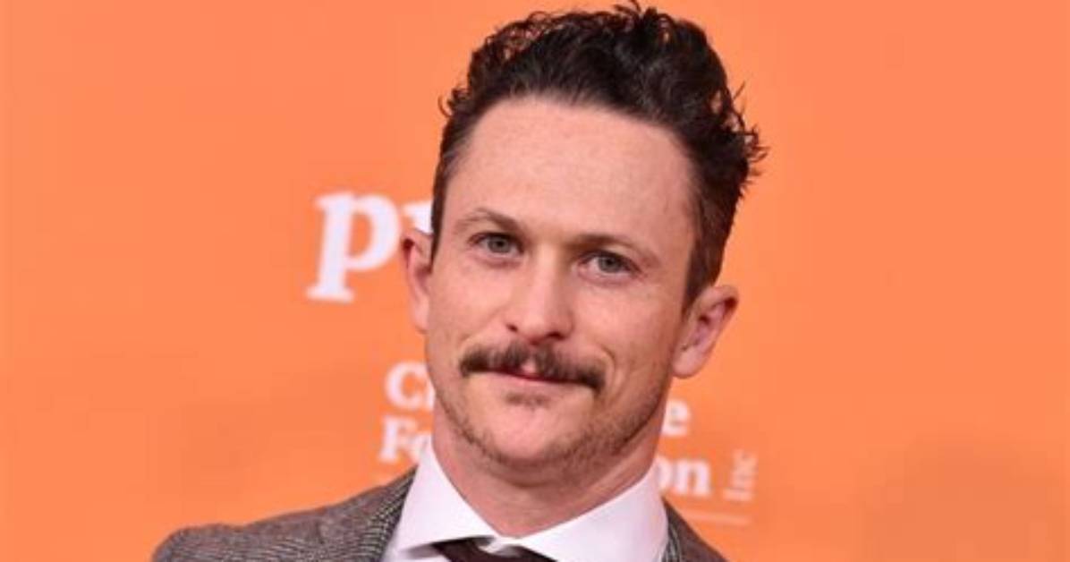 Jonathan Tucker - Age, Family, Bio