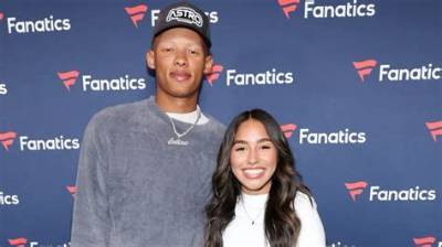 Joshua Dobbs Reveals His Girlfriend Picture Through Instagram: Parents & Net Worth