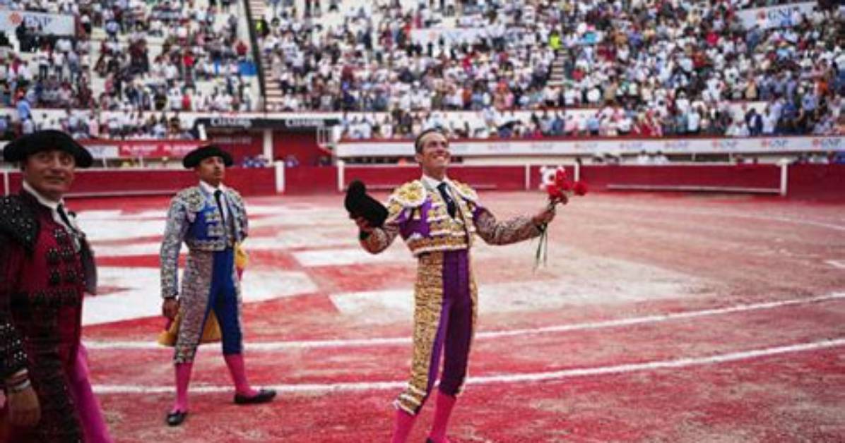 Juli%C3%A1N %C3%81Lvarez Religion Does He Follow Christian 400. Jpg