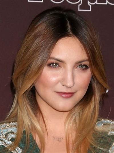 Julia Michaels Height, Weight, Net Worth, Age, Birthday, Wikipedia, Who, Nationality, Biography