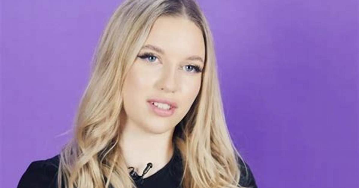 Julia Szponer Height, Weight, Net Worth, Age, Birthday, Wikipedia, Who, Nationality, Biography