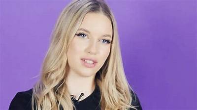 Julia Szponer Height, Weight, Net Worth, Age, Birthday, Wikipedia, Who, Nationality, Biography