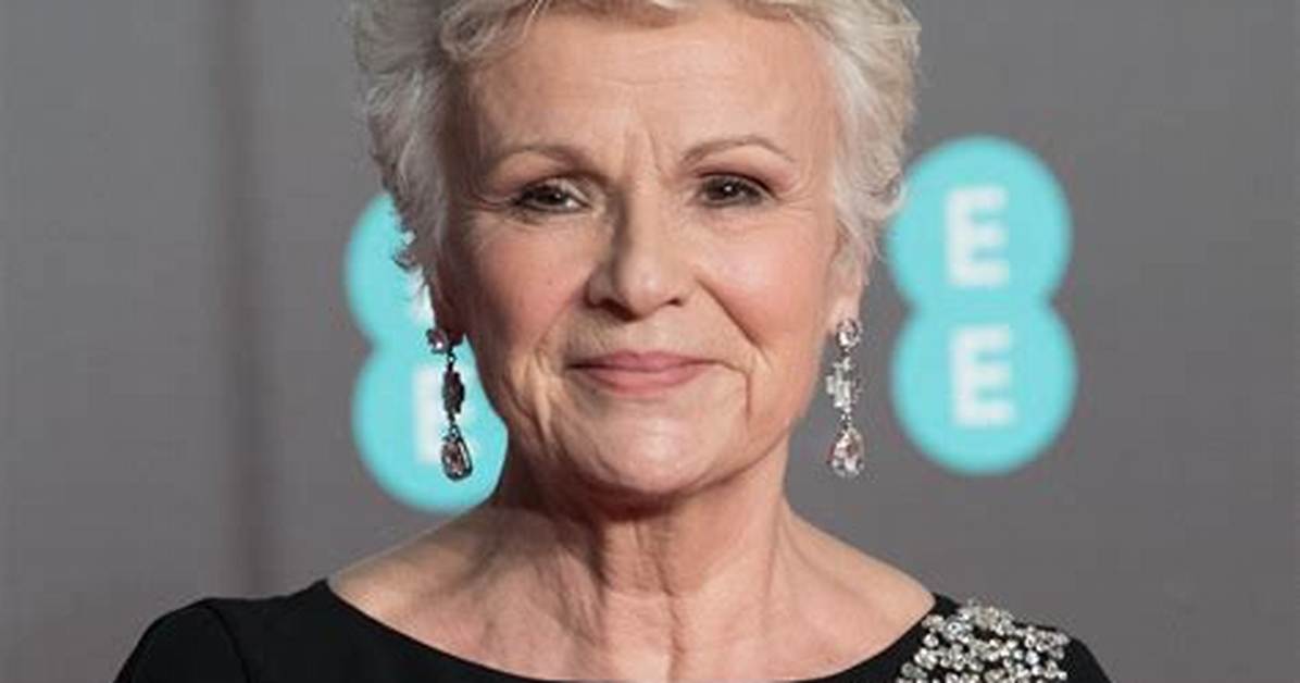 Julie Walters Net Worth - Wiki, Age, Weight and Height, Relationships, Family, and More