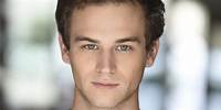Justin Foley Bio (Wiki)