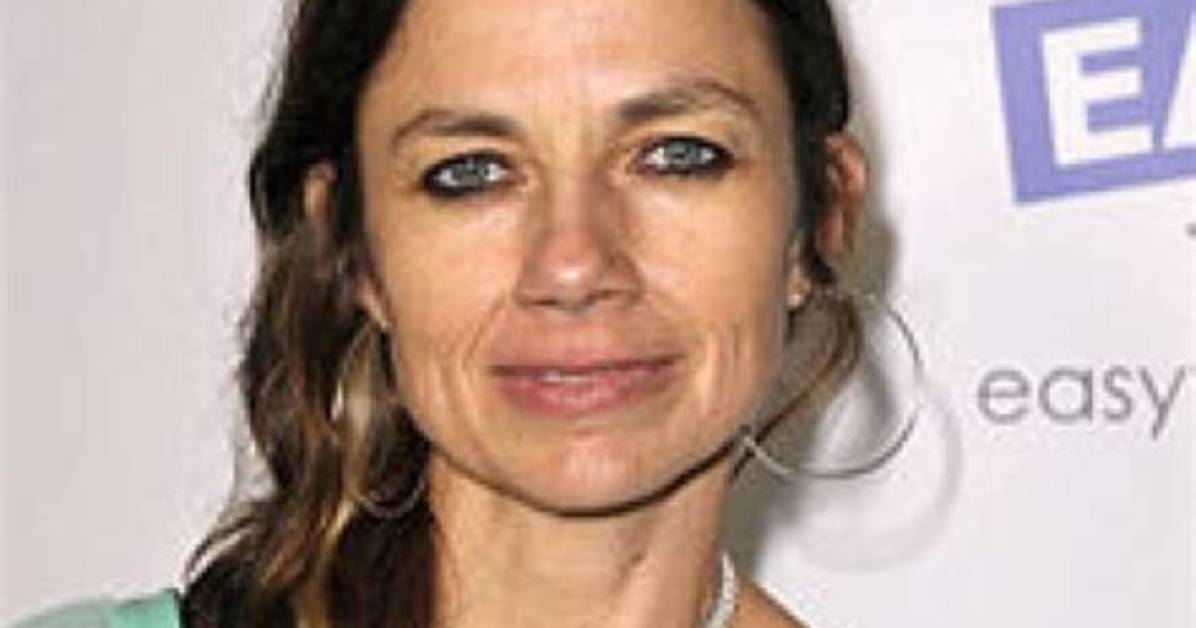 Justine Bateman Bio (Wiki)