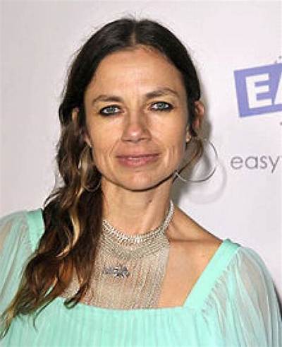 Justine Bateman Bio (Wiki)