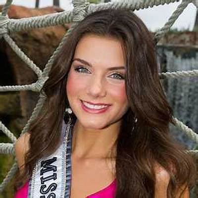 K. Lee Graham Bio (Wiki)