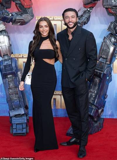 Kady and Zara Mcdermott Related | Relationship