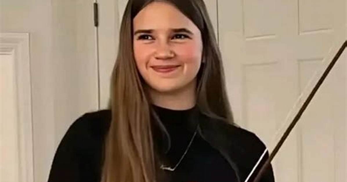 Karolina Protsenko - Age, Family, Bio
