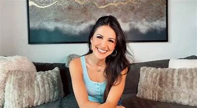 Kat Stickler - Age, Family, Bio