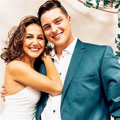 Kat Stickler Divorce with Ex Husband Mike Sticklerex Reddit Drama