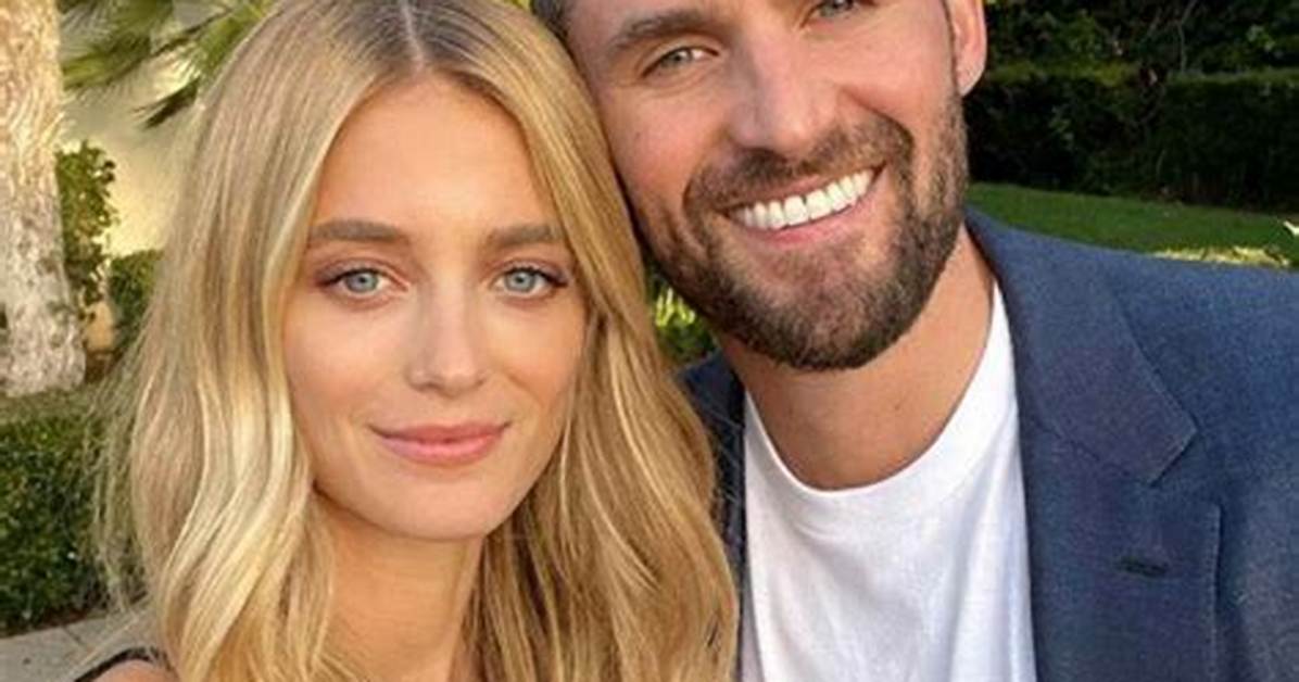 Kate Bock Net Worth, Age, Boyfriend, Family, Biography & More