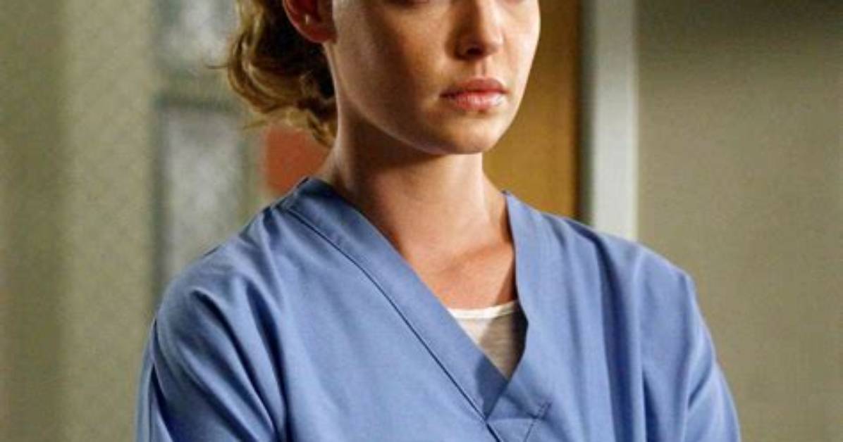 Katherine Heigl Is “Ashamed” She’s a Smoker