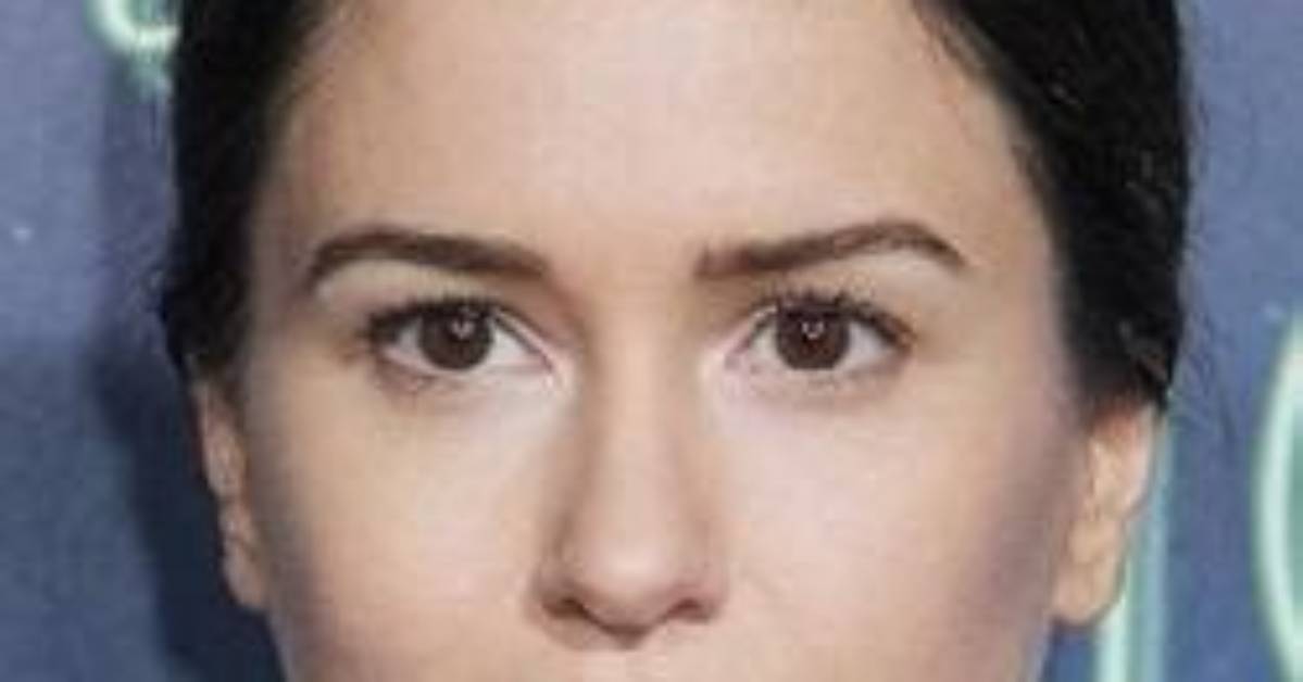 Katherine Waterston Highlights | Famous Birthdays