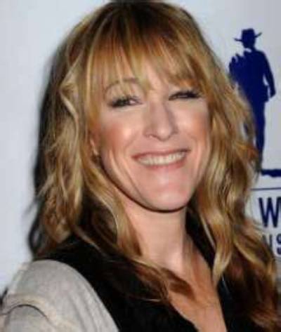 Kathleen Wilhoite - Age, Family, Bio