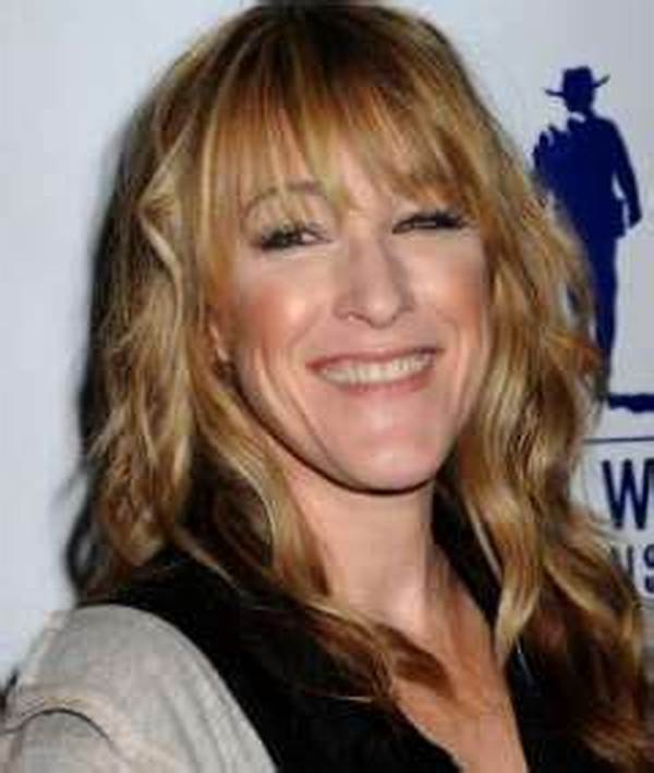 Kathleen Wilhoite - Age, Family, Bio