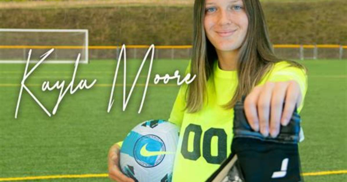 Kayla Moore Bio (Wiki)